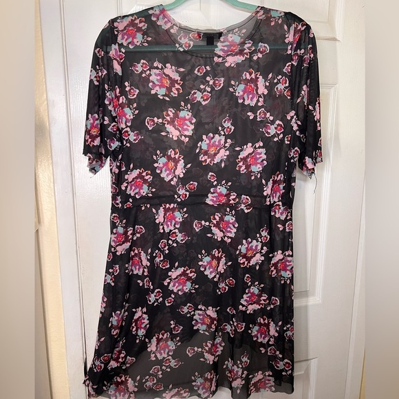 Lane Bryant sheer floral print peplum top - Picture 2 of 4